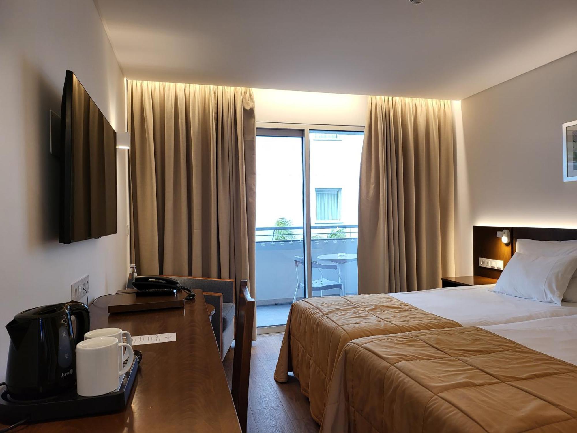 Hotel Roca Mar คานีโซ ภายนอก รูปภาพ